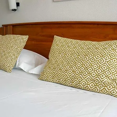 Brit Europ Hotel